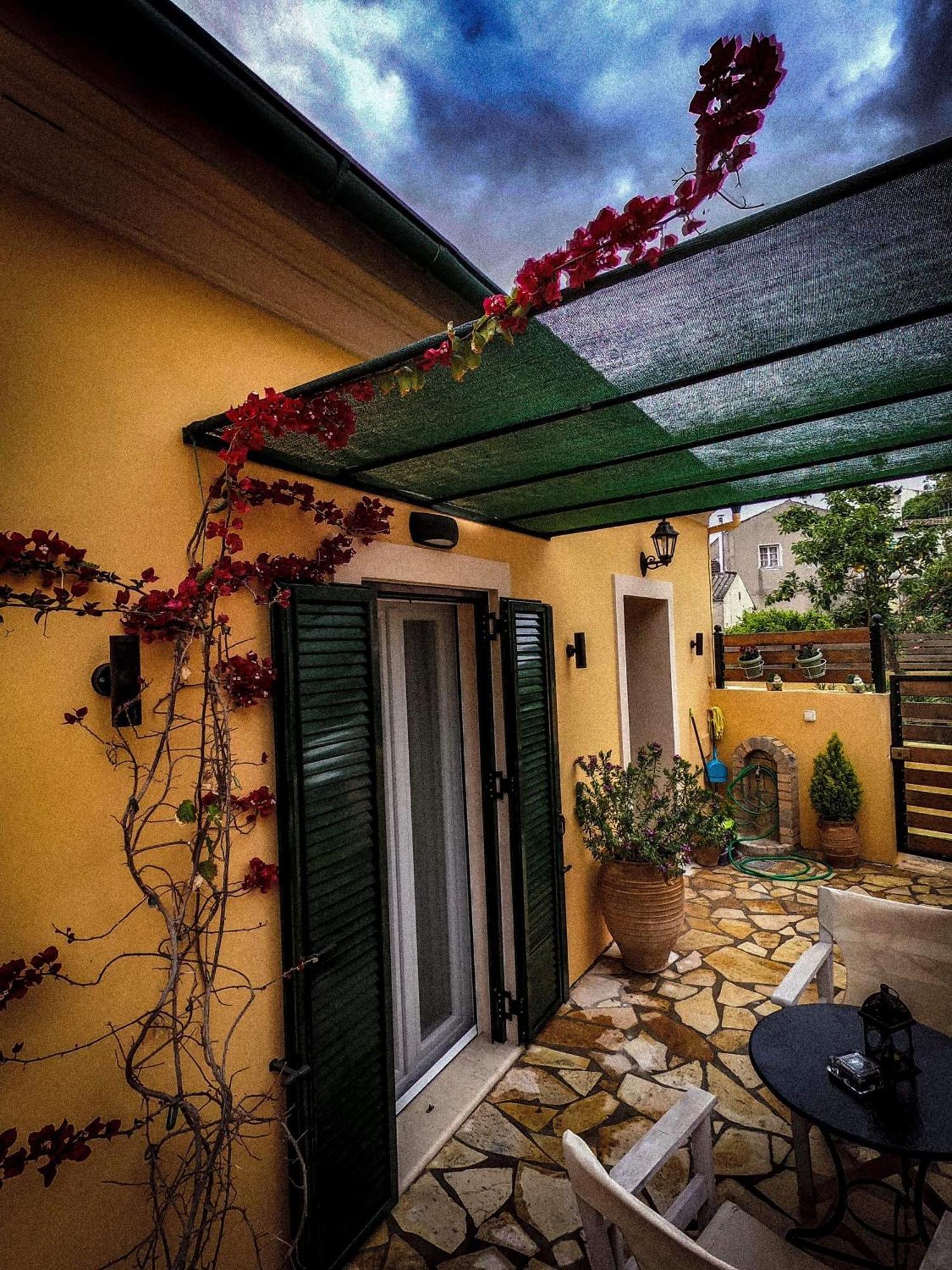 Apartament Eirini'S House Liapades Zewnętrze zdjęcie